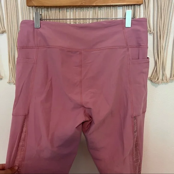 Victoria’s Secret | pink sport total knockout lace side leggings size XL - Picture 9 of 11